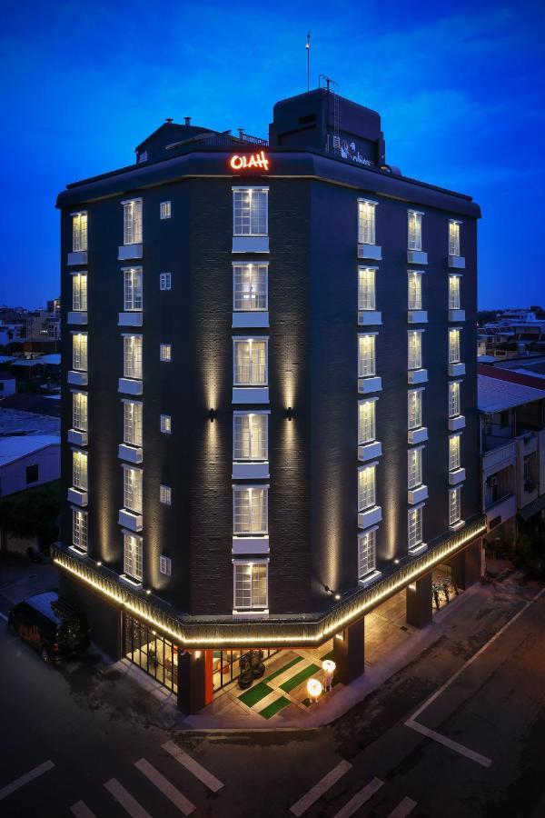 Hotel Olah Poshtel - Hualien Zhongfu Extérieur photo